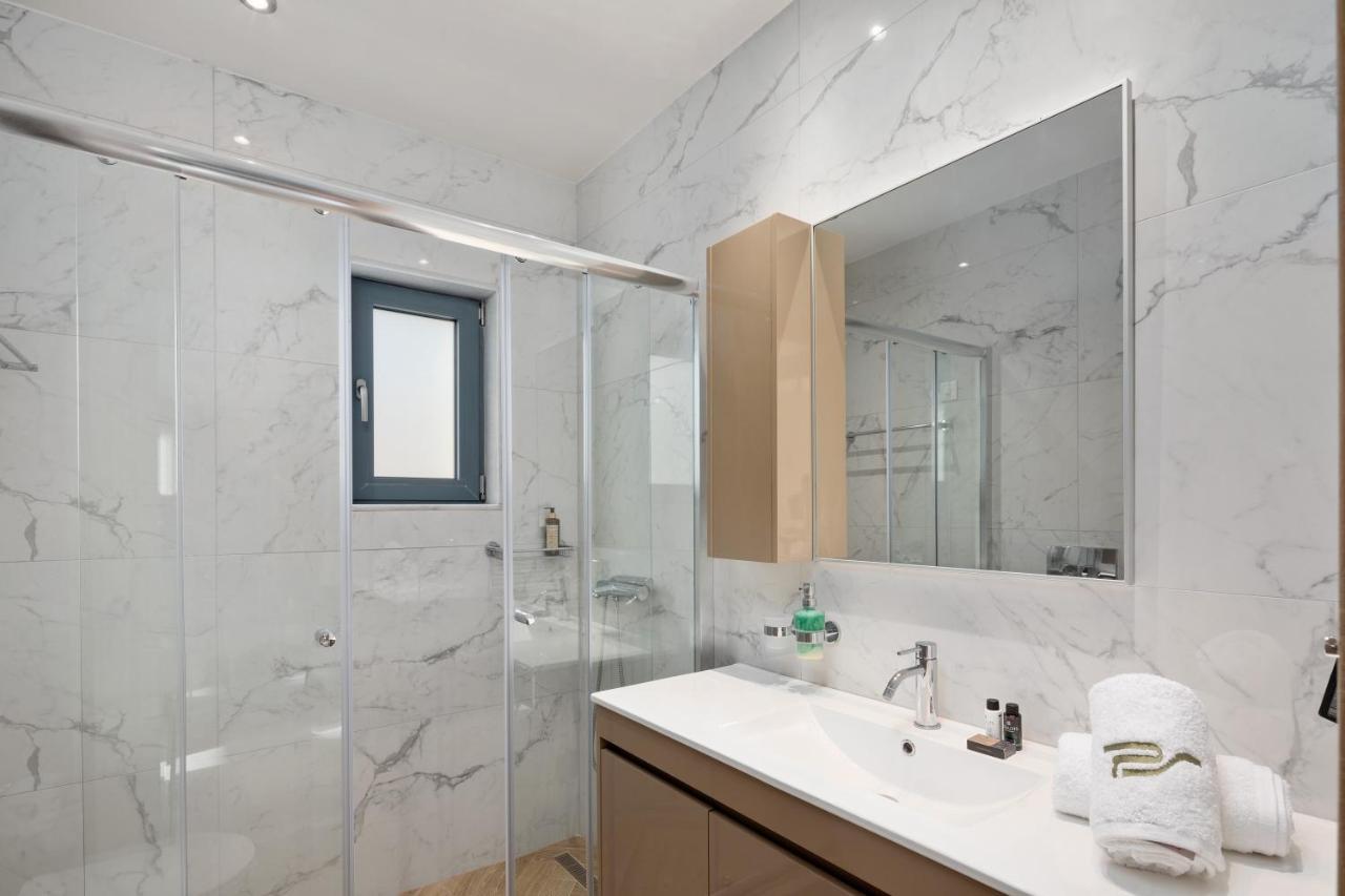 Perithia Suites Экстерьер фото