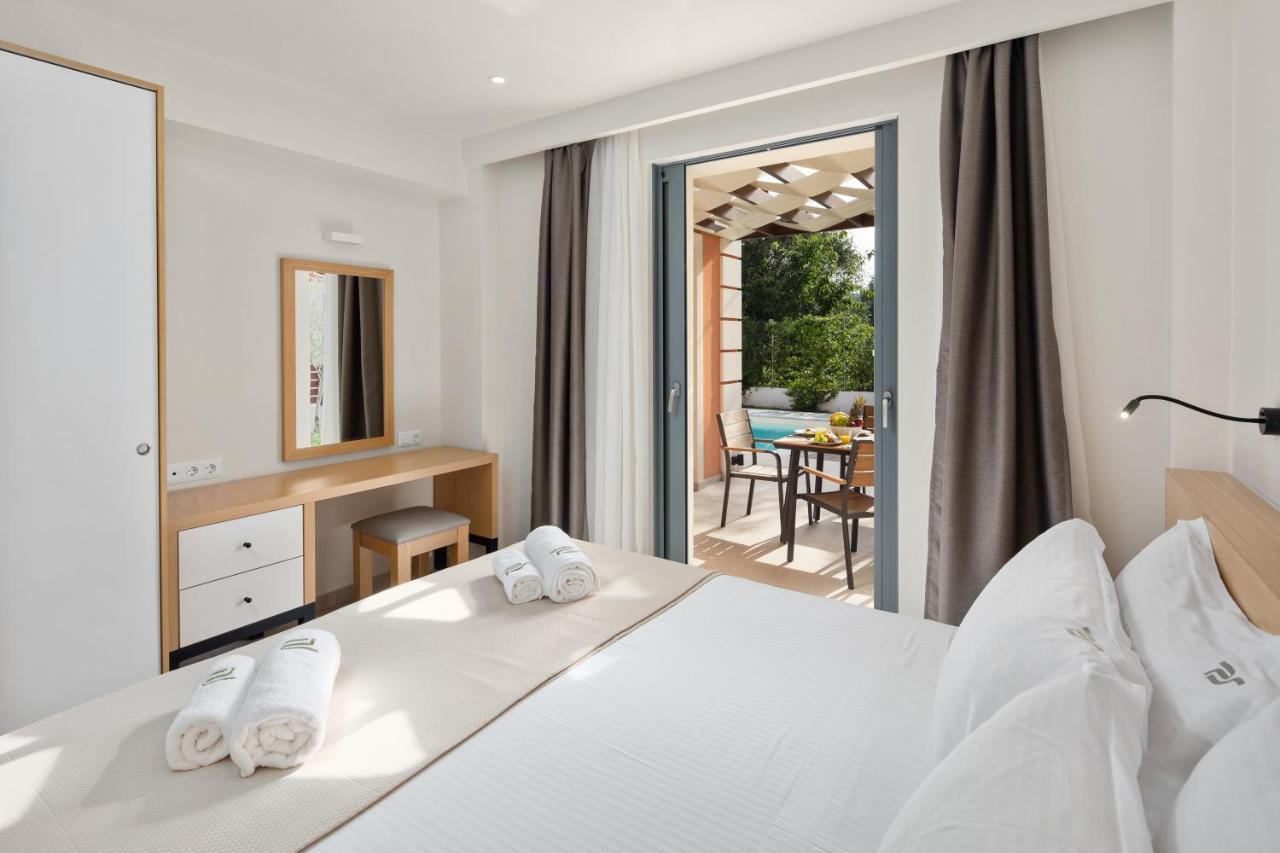 Perithia Suites Экстерьер фото