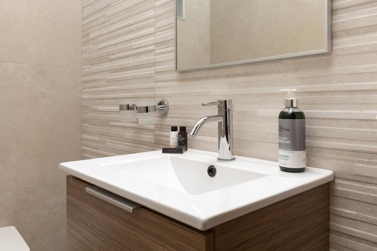 Perithia Suites Экстерьер фото